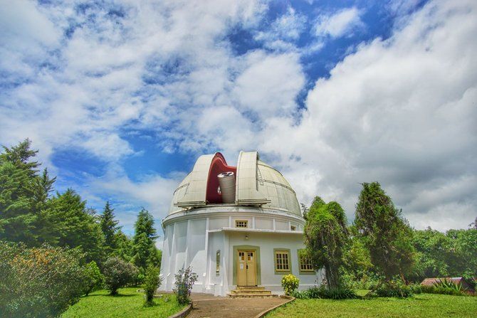 Menjelajahi Observatorium Bosscha: Destinasi Wisata Astronomi Populer di Bandung