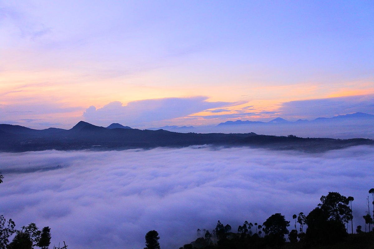 Gunung Putri Lembang Bandung: Keindahan Alam dan Petualangan Seru