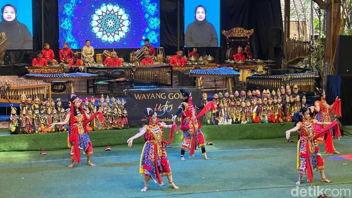 Saung Angklung Udjo Bandung: Wisata Budaya yang Memikat