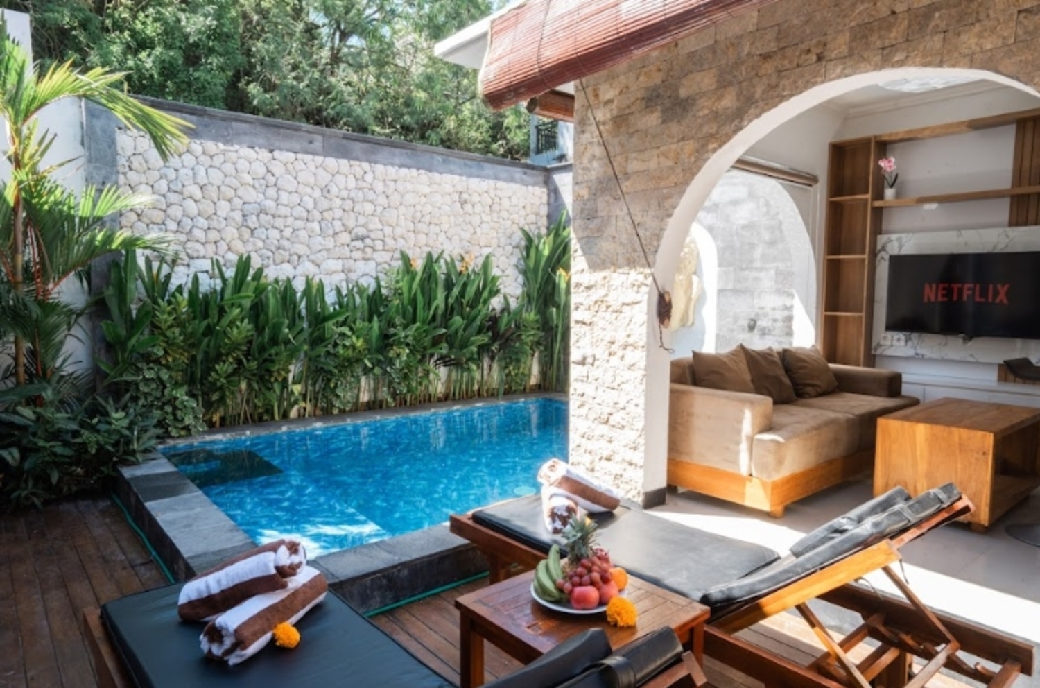 The Glossy Hill Villa Nusa Dua