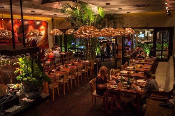 Warung Laota Bali: Wisata Kuliner dan Penginapan Terdekat