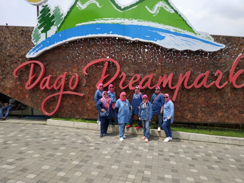 Cozzy.id - Hotel Murah - Hotel Terdekat - Penginapan Murah - Penginapan Terdekat - Booking Hotel - Dago Dreampark Bandung - Seru Bangeeettt - Sumber Gambar (HayuPiknik)