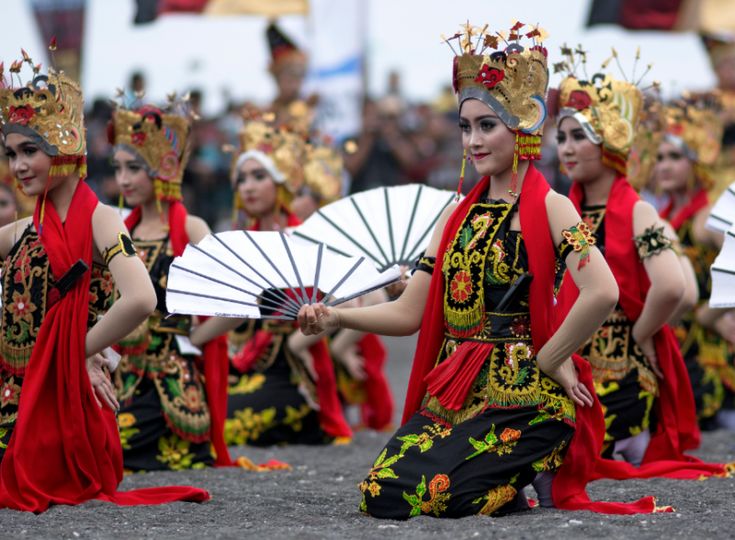 Parade Budaya Agustus di Jakarta Selatan: Rekomendasi Penginapan Murah