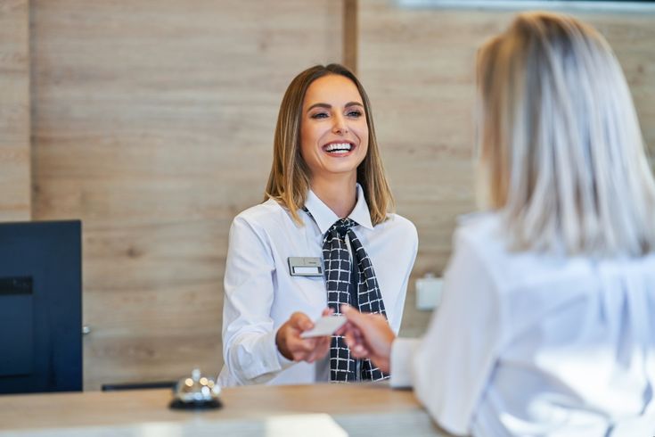 Apa yang Harus Dilakukan Saat Check-In Hotel?