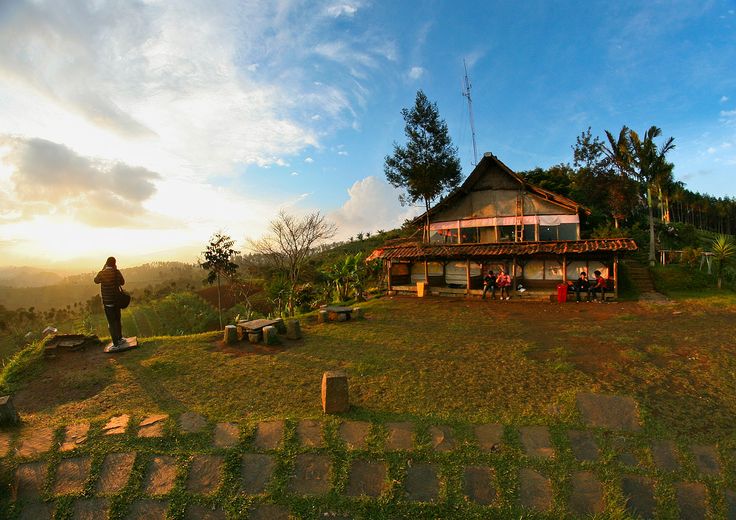 Bukit Moko : Wisata Populer Bandung Wajib Anda Kunjungi!