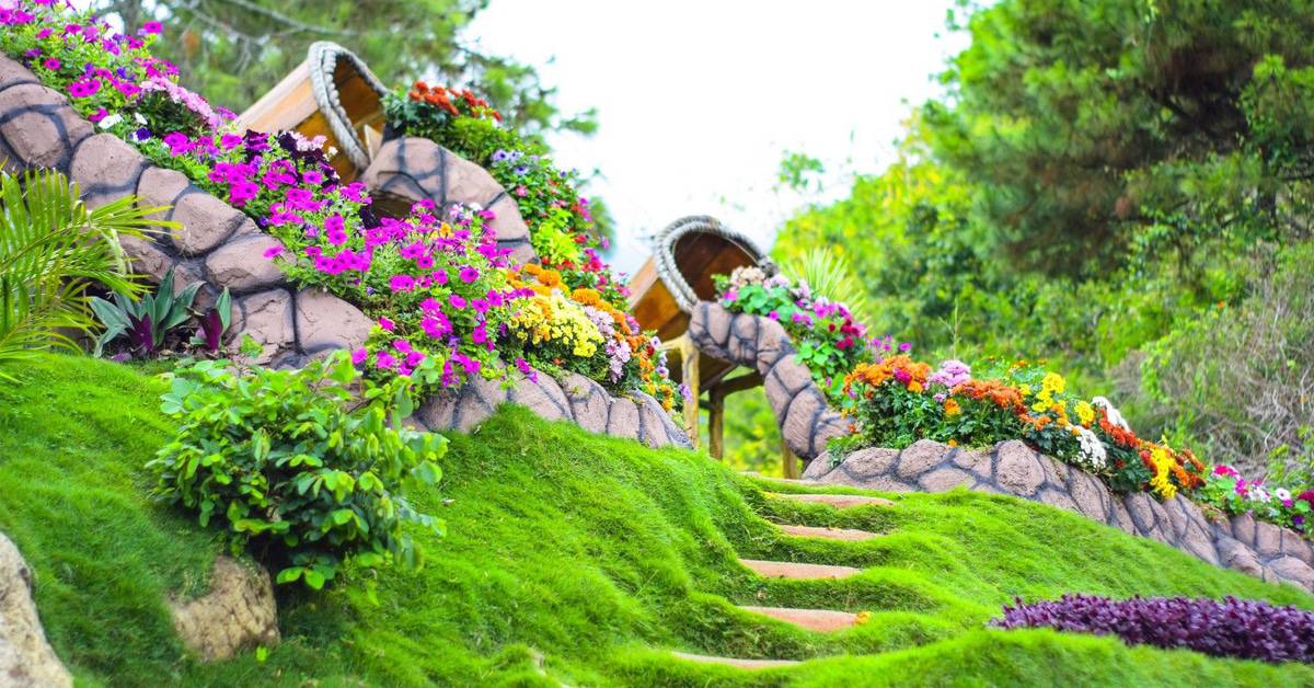 Batu Flower Garden: Surga Bunga di Kota Batu