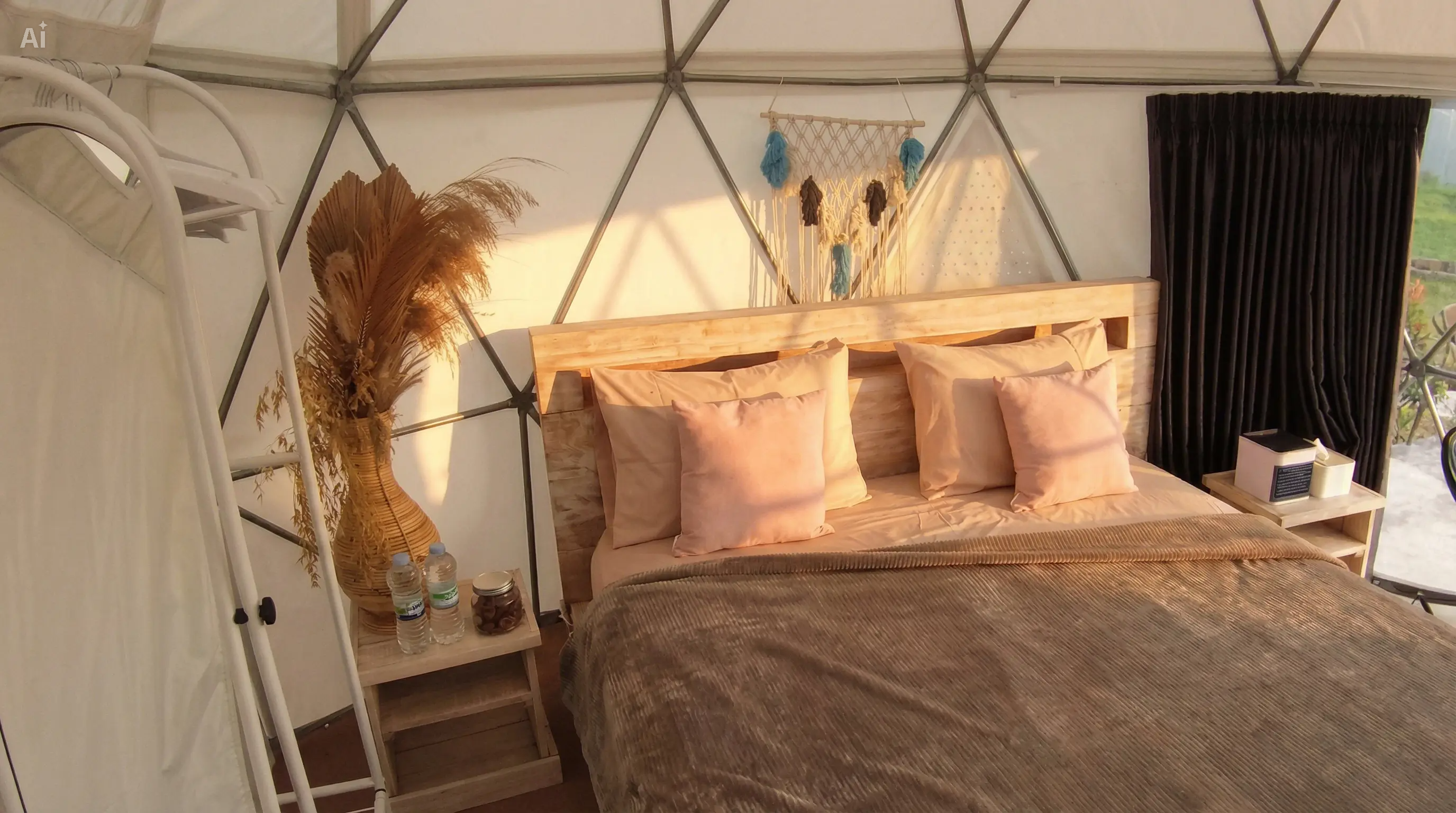 Penginapan Nyaman dengan View Danau Beratan Bali