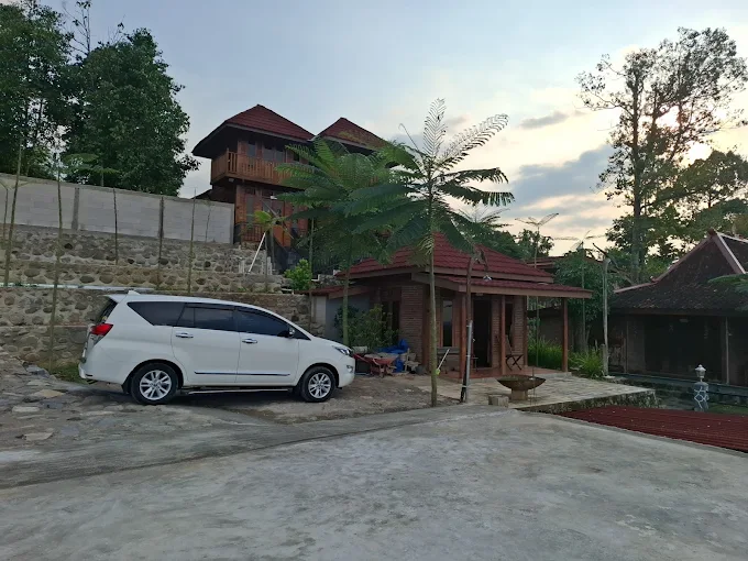 Villa View Karangpandan