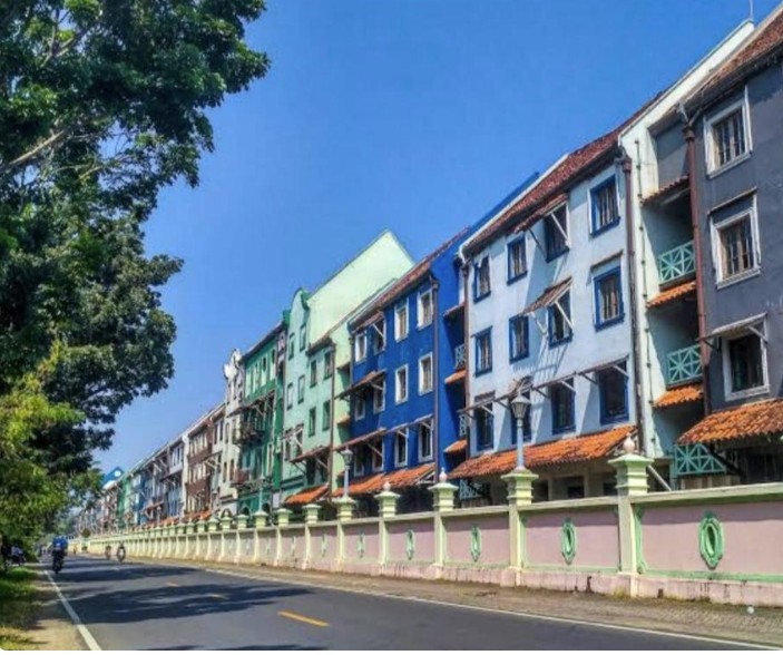 Lippo Pantai Carita Selatan