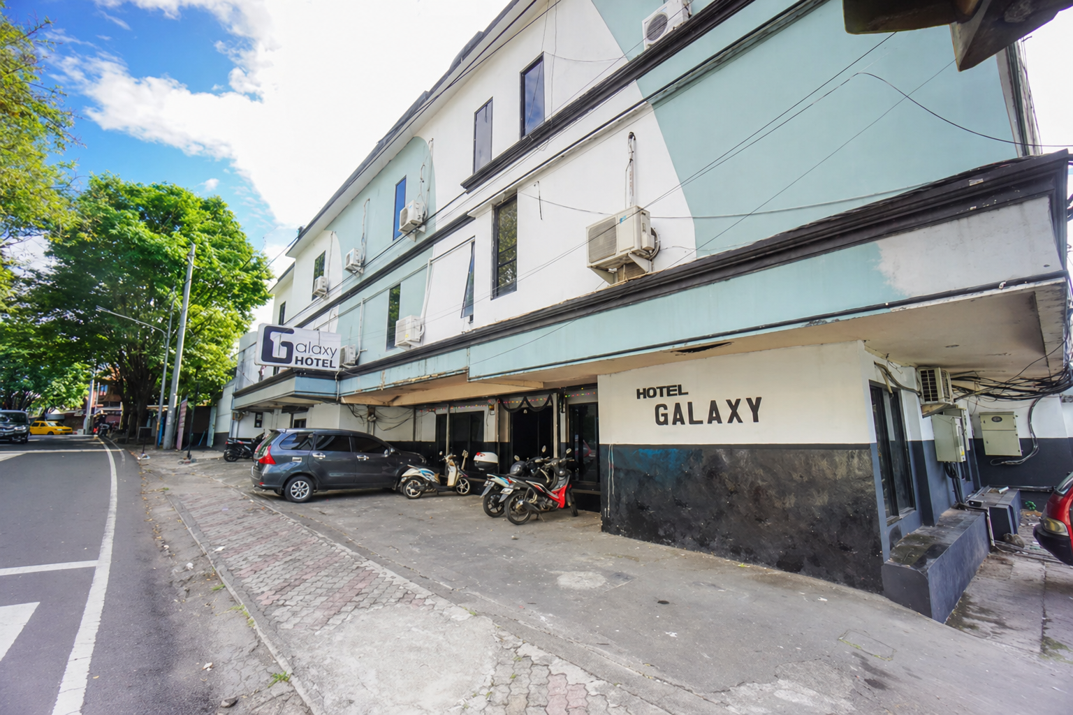 Galaxy Hotel